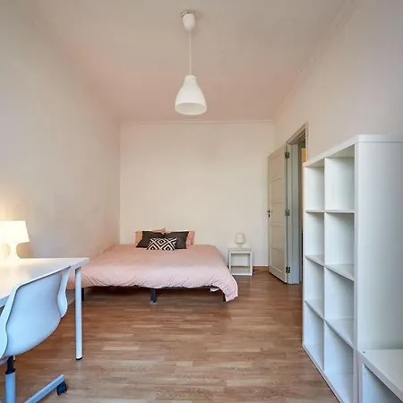 2 Bedroom In Alameda Lisbon