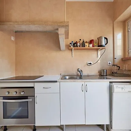 2 Bedroom In Alameda Lisbon